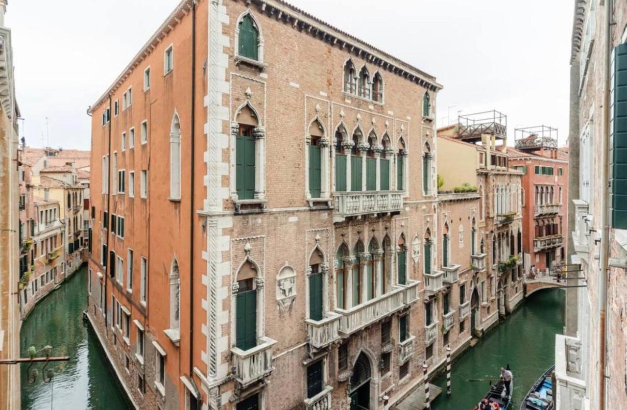 La Fenice Apartment Venice